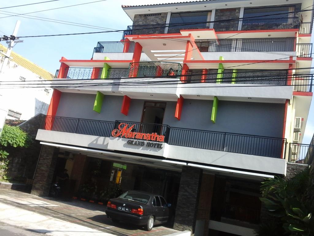 Maranatha Grand Hotel Jogjacarta Exterior foto